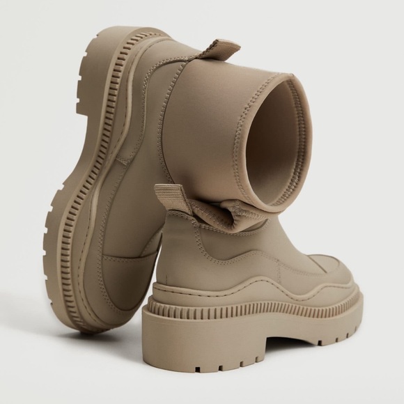 Mango Flat Rubberized Lug Boots - Picture 9 of 12